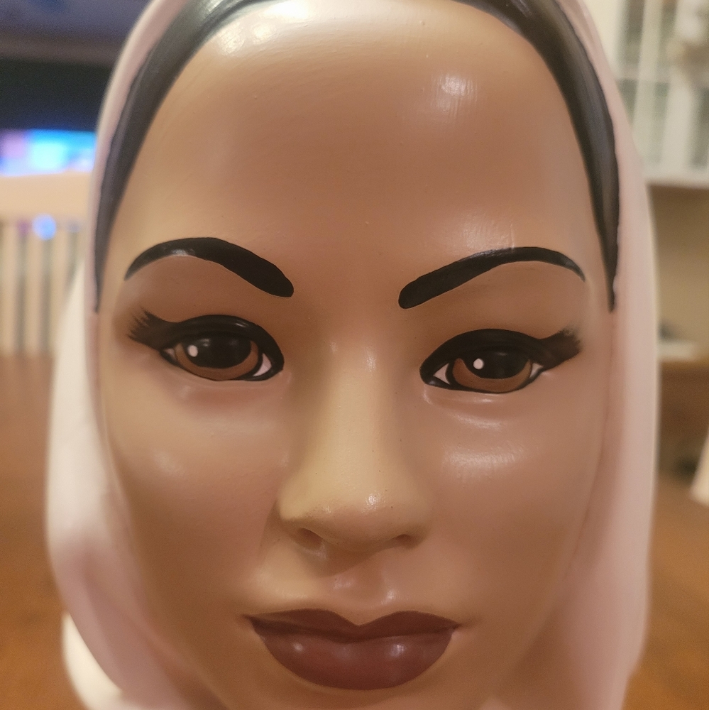 Head Bust Statue